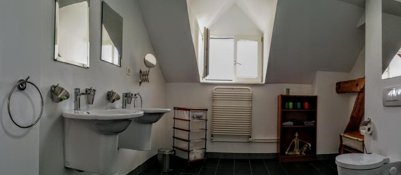 Rooms-Zimmer Neuhausen Am Rheinfall Exterior photo